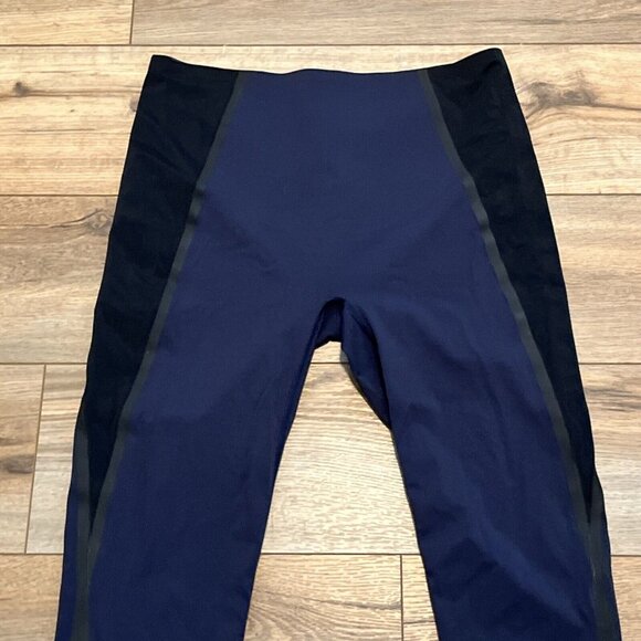 SPANX Every Wear Mesh Contour Active Leggings SZ Large 50082R Navy Black Stretch - Picture 2 of 13